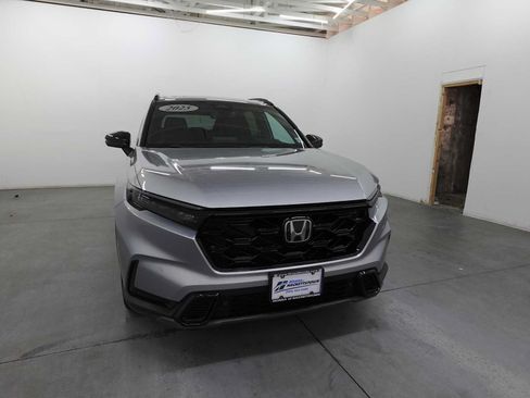 Used 2025 Honda CR-V Sport-L image 3