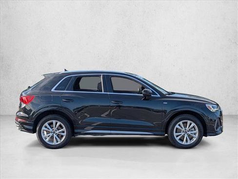 Certified 2023 Audi Q3 2.0T Premium Plus w/ Premium Plus Package AWD/4WD image 4
