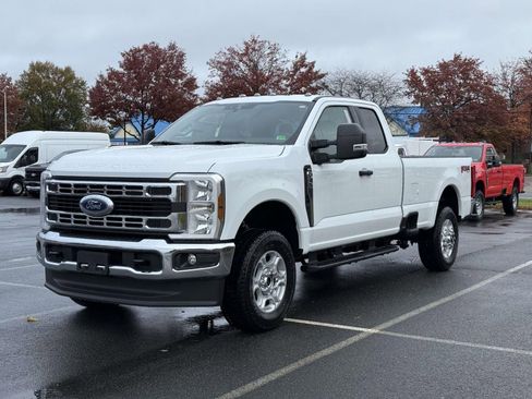 New 2026 Ford F350 XLT image 5