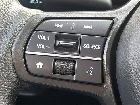 Used 2024 Honda HR-V LX image 20