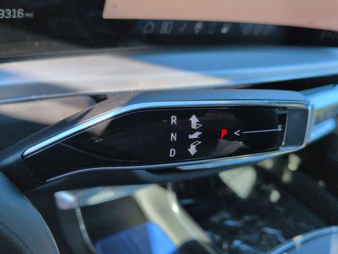 Used 2024 Cadillac Lyriq Luxury w/ LPO, Floor Liner Package image 35