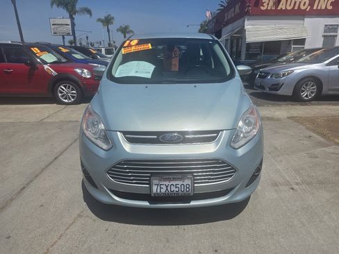 Used 2014 Ford C-MAX SEL w/ Equipment Group 302A FWD image 3