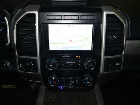 Used 2020 Ford F250 Lariat AWD/4WD image 34