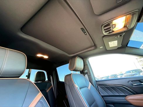 Used 2023 GMC Canyon AT4 w/ AT4 Premium Package image 28