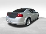 Used 2012 Dodge Avenger SXT image 3