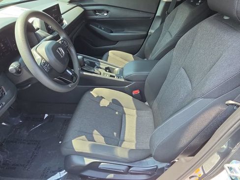 Used 2023 Honda Accord LX image 10