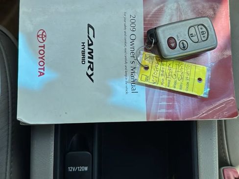 Used 2009 Toyota Camry Hybrid image 66
