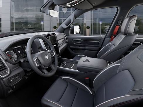 New 2026 RAM 1500 Laramie AWD/4WD image 22
