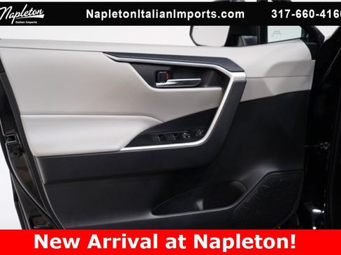 Used 2024 Toyota RAV4 XLE image 17