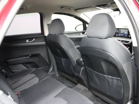 Used 2021 Kia K5 LXS image 23