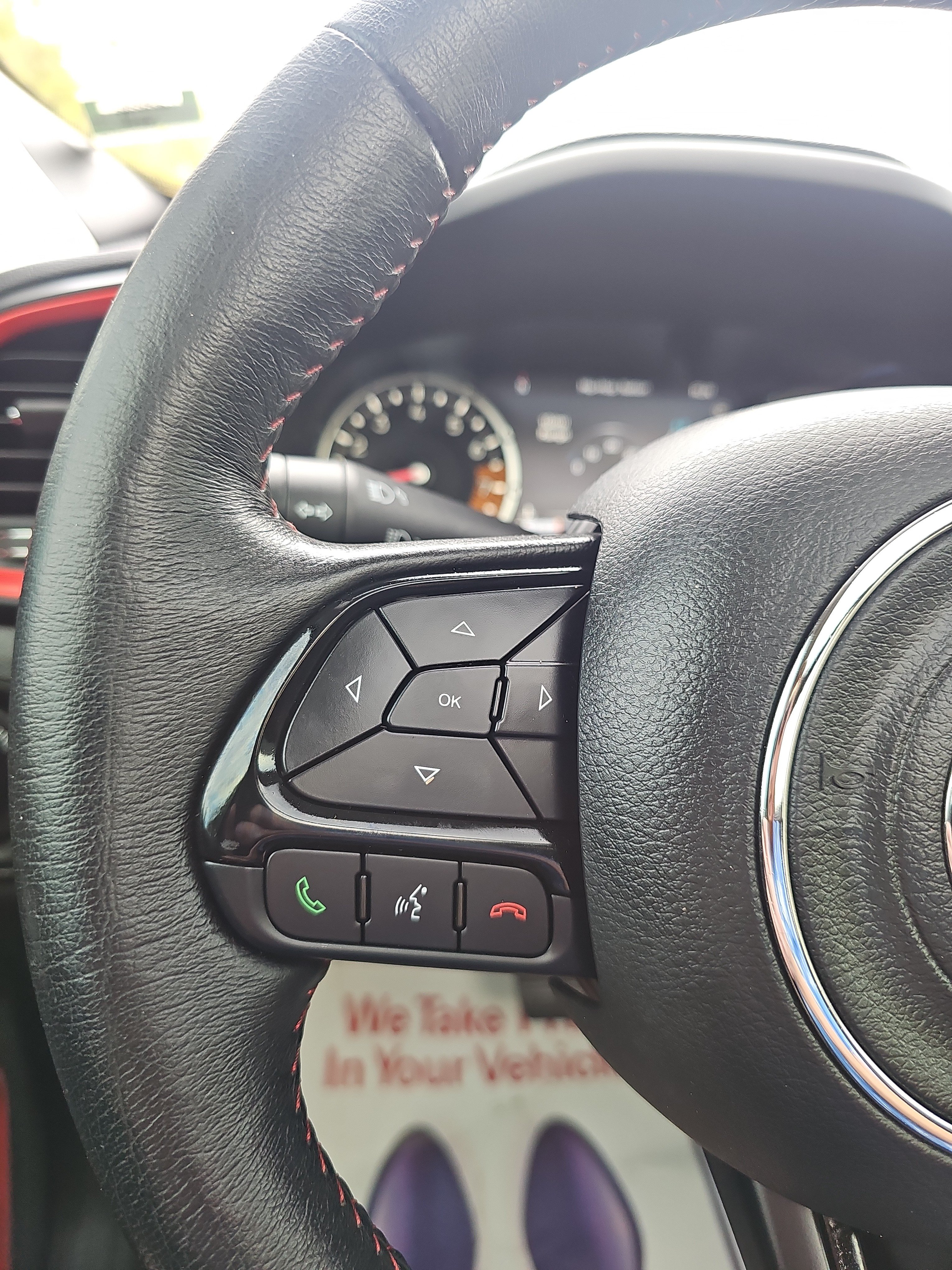 Used 2022 Jeep Renegade Trailhawk w/ Sun/Sound Group AWD/4WD image 25