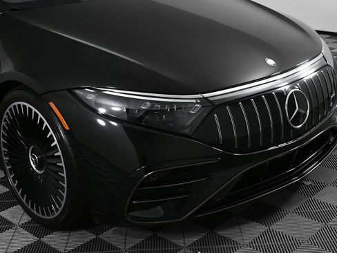Certified 2024 Mercedes-Benz EQS AMG 4MATIC image 33