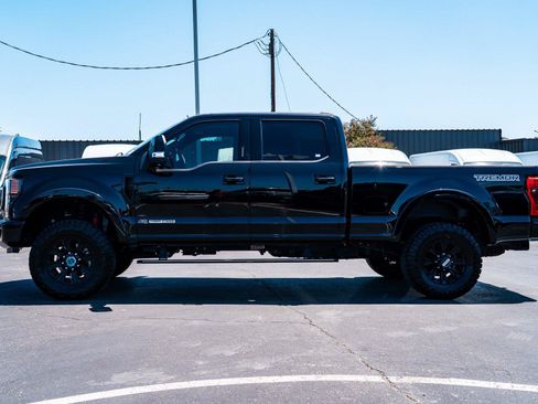Used 2022 Ford F250 Lariat w/ Tremor Off-Road Package AWD/4WD image 6