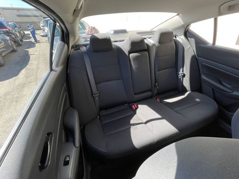 Used 2025 Nissan Altima 2.5 SV image 39