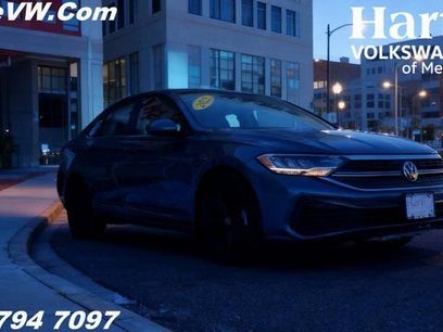 Certified 2023 Volkswagen Jetta SE w/ Panoramic Sunroof Package