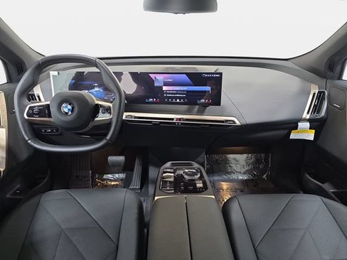 Used 2026 BMW iX xDrive45 AWD/4WD image 9