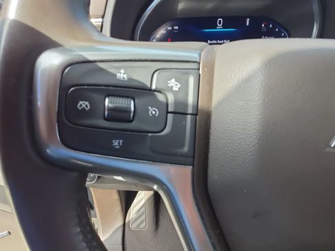 Used 2023 Chevrolet Suburban LT AWD/4WD image 21