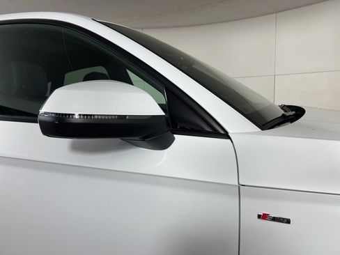 Certified 2023 Audi Q5 2.0T Premium Plus w/ Premium Plus Package image 10