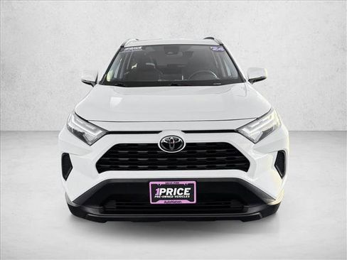Used 2024 Toyota RAV4 XLE image 2
