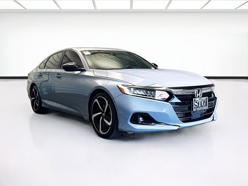 Used 2022 Honda Accord Sport image 3