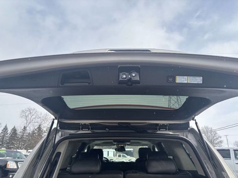 Used 2009 Cadillac Escalade Base 4dr Hybrid SUV image 8