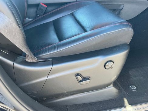 Used 2025 Dodge Durango GT image 17