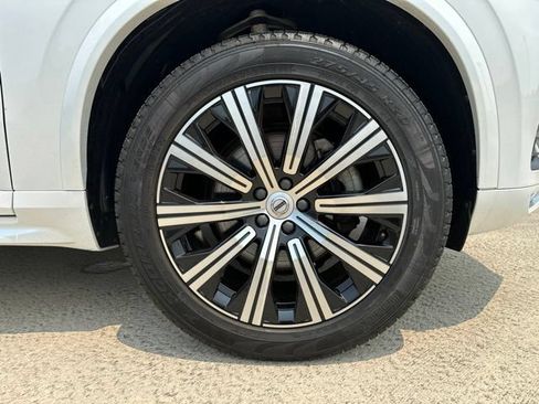 Certified 2023 Volvo XC90 B6 Core w/ Climate Package AWD/4WD image 11