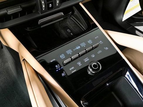 New 2026 Porsche Cayenne AWD/4WD image 16