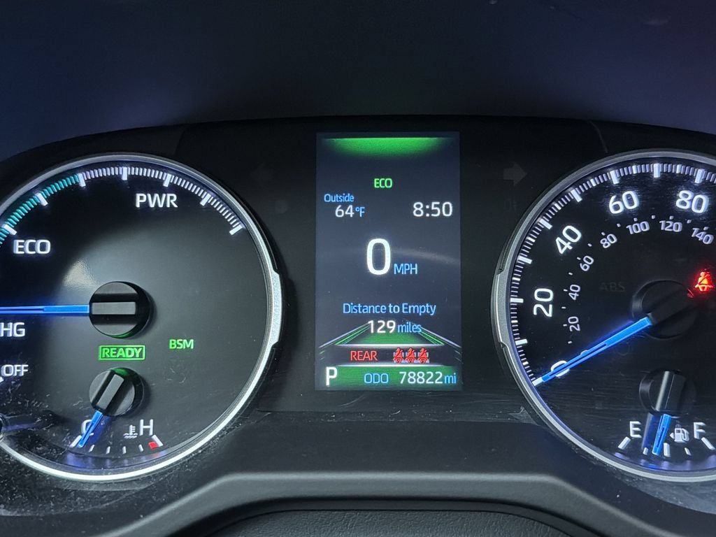 Used 2021 Toyota RAV4 XLE w/ Convenience Package AWD/4WD image 26