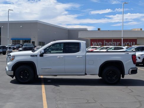Used 2021 GMC Sierra 1500 SLE w/ X31 Off-Road Package AWD/4WD image 7
