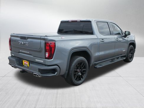 Used 2022 GMC Sierra 1500 Elevation w/ LPO, Elevation Black Package image 7