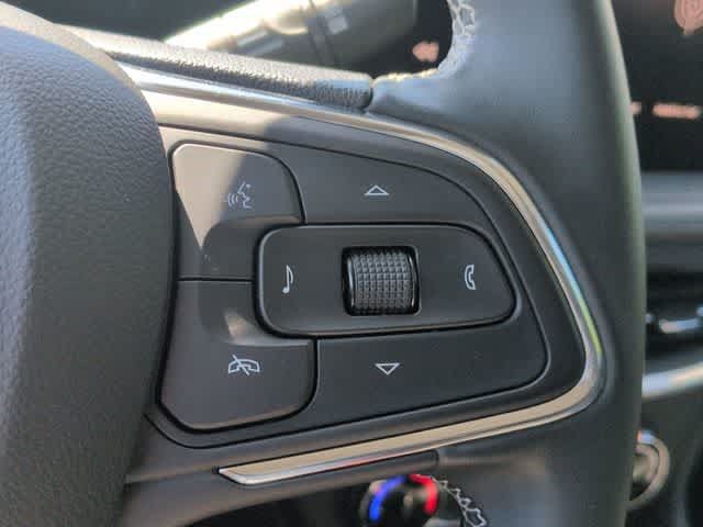Used 2024 Buick Encore GX Preferred FWD image 23