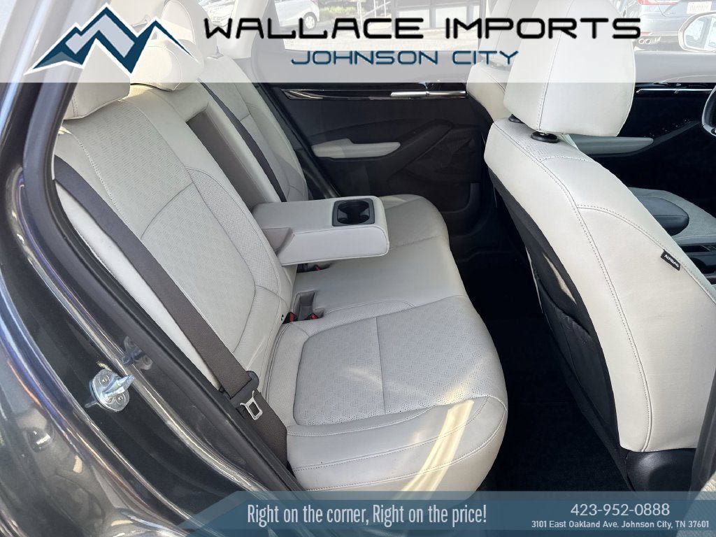 Used 2023 Kia Seltos SX w/ SX Sunroof Package AWD/4WD image 42