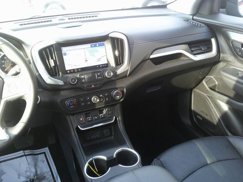 Used 2021 GMC Terrain SLT w/ Infotainment Package II image 23