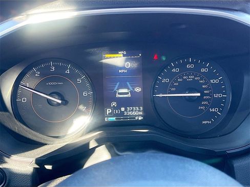 Used 2023 Subaru Crosstrek 2.0i Premium image 12