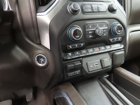 Used 2020 Chevrolet Silverado 2500 LTZ w/ LTZ Premium Package image 64