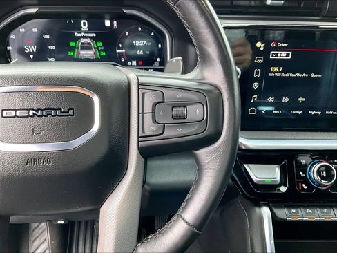Used 2022 GMC Sierra 1500 Denali image 24