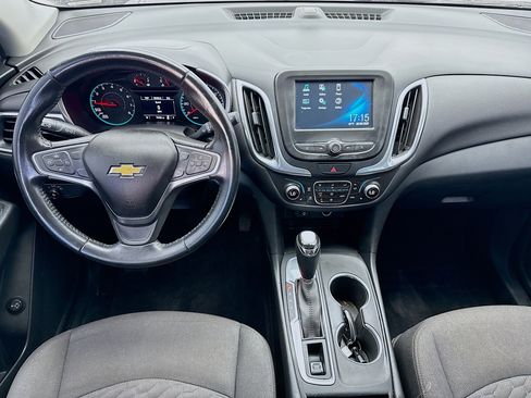 Used 2018 Chevrolet Equinox LT FWD image 14