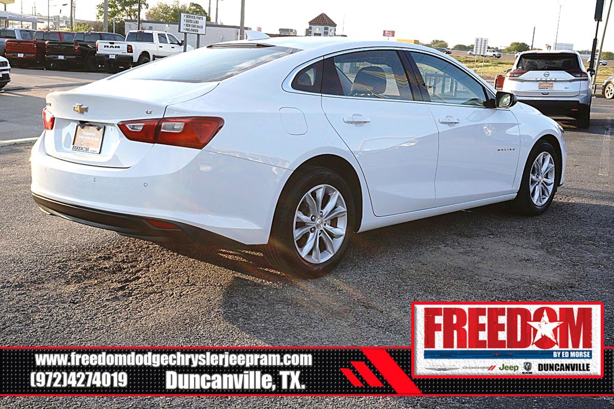 Used 2025 Chevrolet Malibu LT FWD image 5