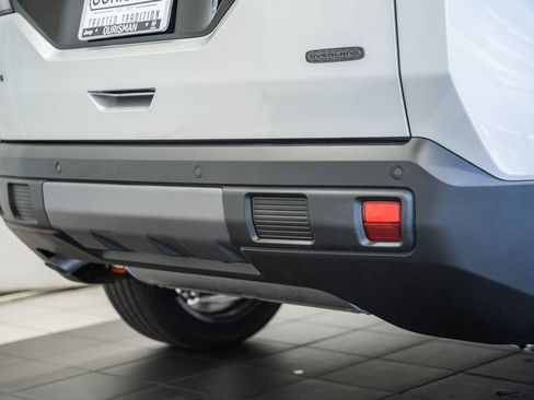 New 2026 Jeep Cherokee Overland image 9