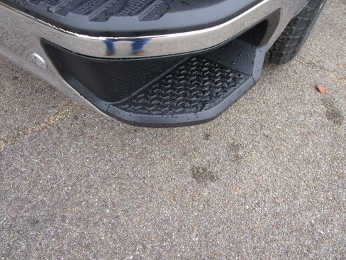 New 2026 Chevrolet Silverado 1500 LTZ image 13