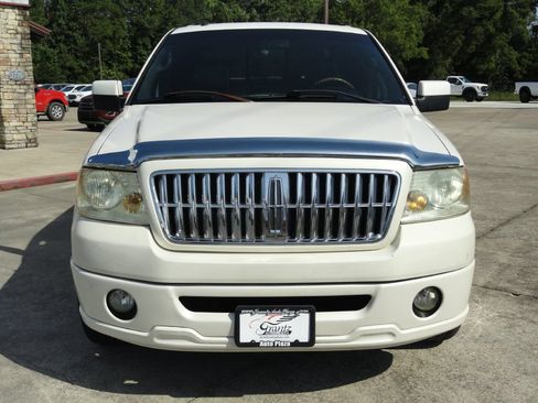 Used 2007 Lincoln Mark LT 2WD image 2