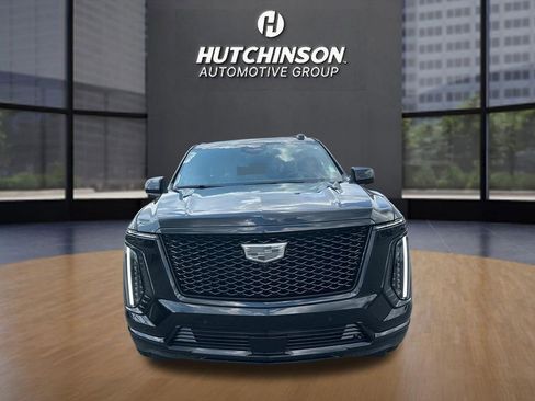 Certified 2026 Cadillac Escalade Platinum Sport w/ LPO, ONYX Package AWD/4WD image 2