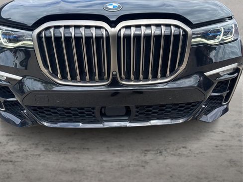 Used 2020 BMW X7 M50i w/ Dynamic Handling Package AWD/4WD image 13