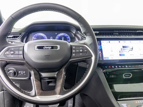 New 2026 Jeep Grand Cherokee Limited AWD/4WD image 29