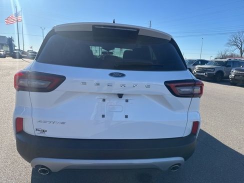 New 2026 Ford Escape Active image 17