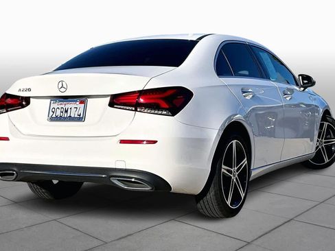 Used 2022 Mercedes-Benz A 220 image 12