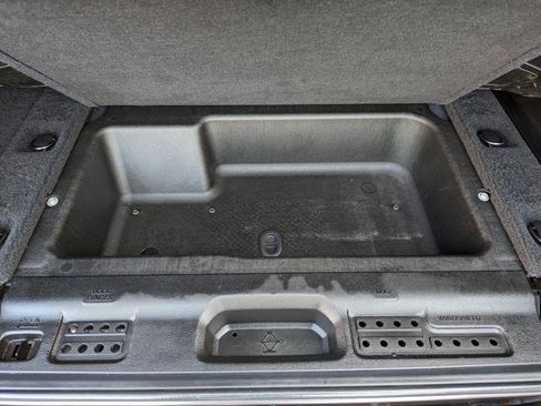 Used 2019 Jeep Wrangler Unlimited Sport S image 44