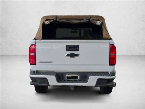 Used 2017 Chevrolet Colorado Z71 AWD/4WD image 6
