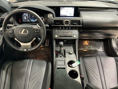 Used 2017 Lexus RC F image 14